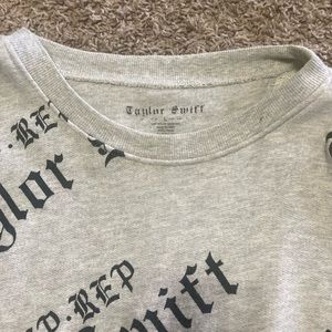 Taylor Swift rep sweatshirt